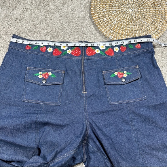 Smak Parlour Strawberry Blossom Embroidered Denim Wide Leg Pants High Rise 4X - Picture 13 of 16
